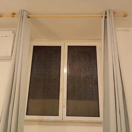 Metro Libia Studio Flat *